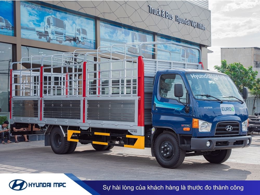 Xe tải Hyundai Mighty 110XL thùng mui bạt 7T dài 6.3m